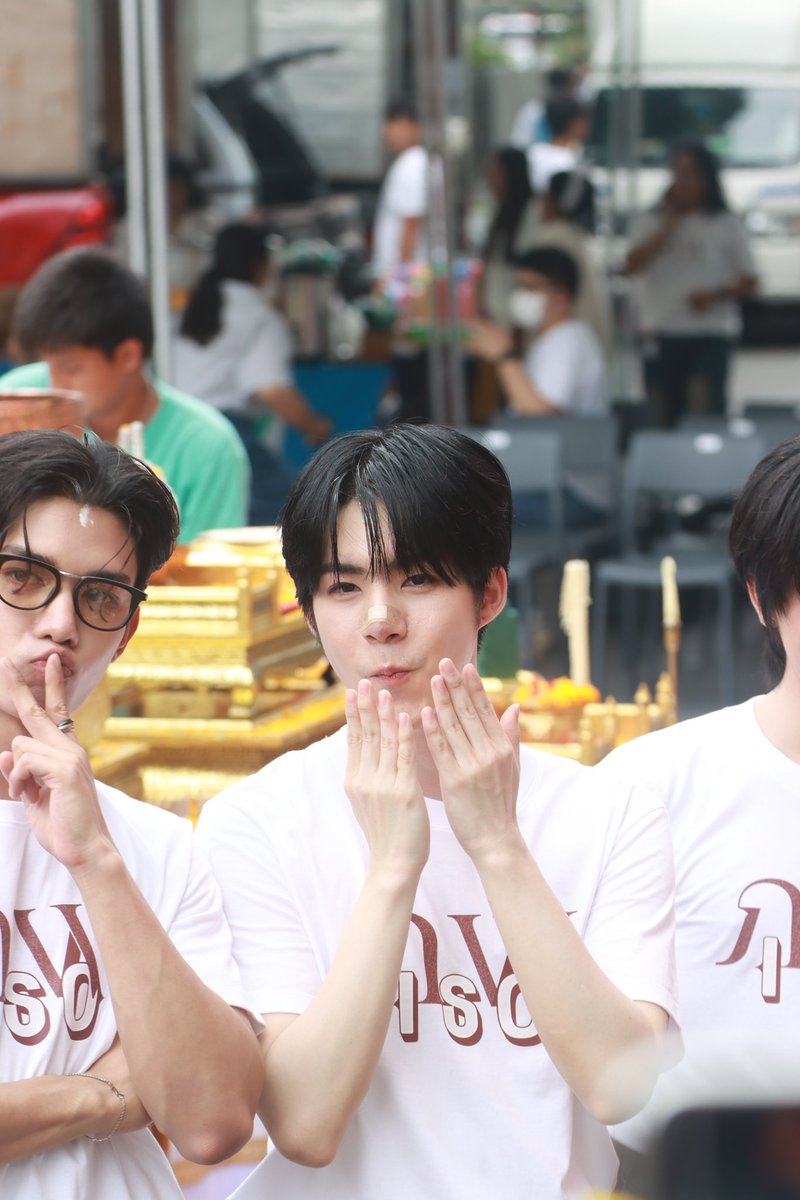 ร่วมส่งกำลังใจให้ณคุณและชาวอโยธยากันค้าบบบ🧡✨

Love Upon a Time Q1
#เปิดกล้องภพเธอ