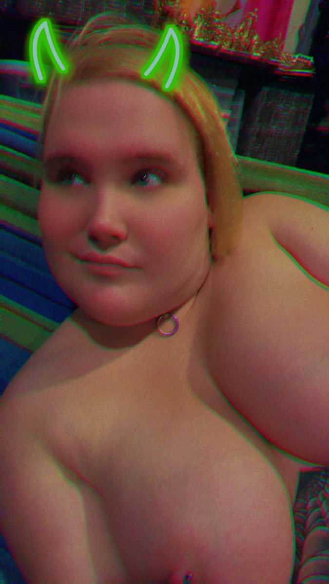 Hey daddy retweet welcome