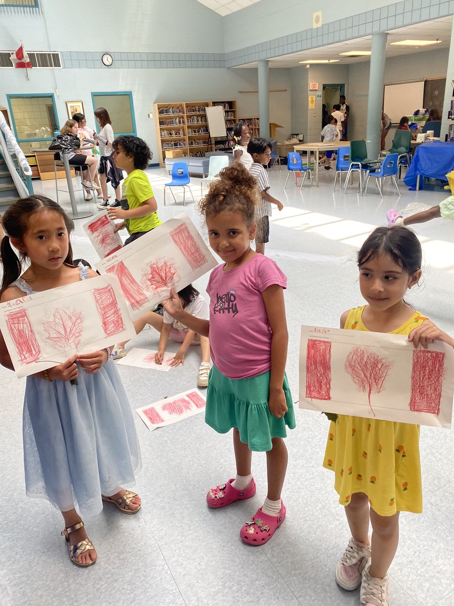 A maple leaf rubbing activity to make the Canadian flag in time for Canada Day. <a href="/PVanier_DPCDSB/">Pauline Vanier Catholic ✝️ Elementary School</a>