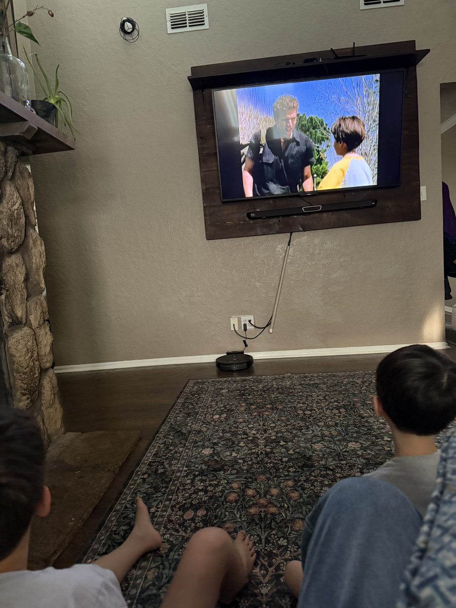 Masonmerrell's tweet image. Some days it seems like the sky is falling, other days you’re chillin with your boys watching Lightspeed Rescue. No where I’d rather be 😎 🚒🚓🚑