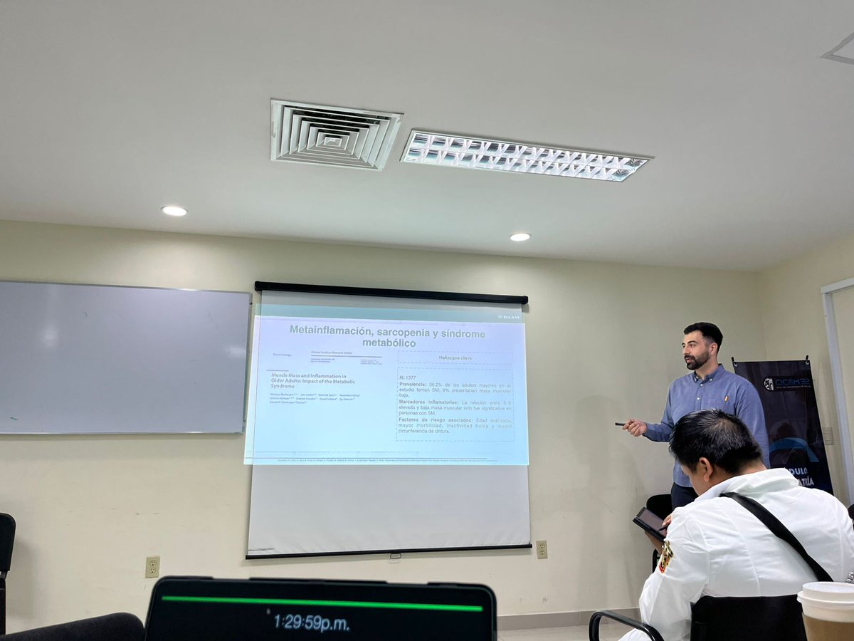 Víctor Toscano tweet media