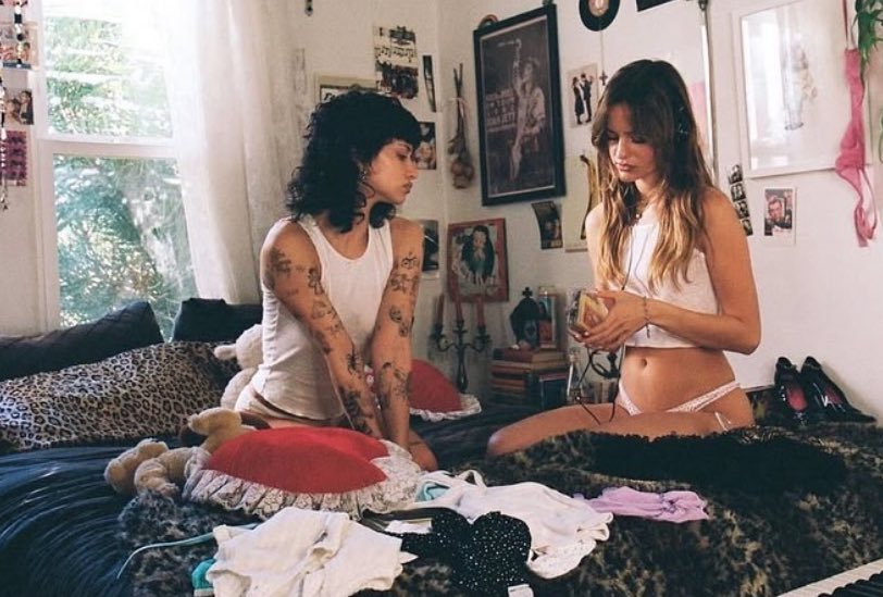 sapphic wolfstar save meee
