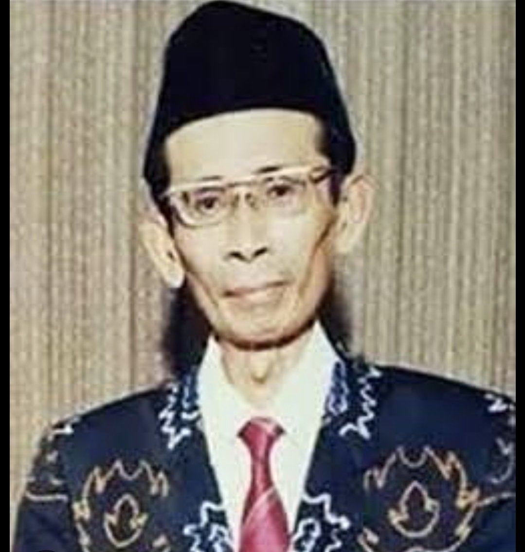 <a href="/booksyapper/">Disie.</a> Sapa dulu yg ngira ini tuhan...