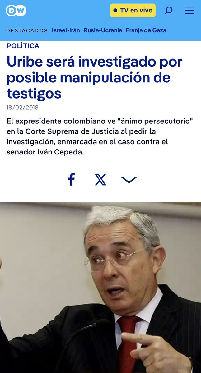 VickyDavilaH's tweet photo. El caso Uribe:
Un hecho irrefutable es que las decisiones criticas del proceso contra el expresidente Álvaro Uribe siempre han llegado en elecciones. Todo parece un plan. 

En 2018, solo unos días antes de la primera vuelta presidencial, le abrieron investigación formal por supuesta manipulación de testigos. En julio del mismo año, justo antes de la posesión del nuevo Gobierno, lo llamaron a indagatoria y luego, terminaron hasta dictándole medida de aseguramiento. 

Para las elecciones del 2022 nuevamente hubo revuelo, lo llamaron a interrogatorio y su proceso fue caballito de batalla. Y aunque la Fiscalía pidió dos veces precluir, Uribe fue acusado y llamado a juicio por la Fiscalía que dirige la Fiscal de Petro. 

En el juicio ha quedado claro que, incluso, la jueza y la Fiscal del caso han sido más que hostiles con el expresidente. Hoy la Fiscalía pidió que condenen a Uribe. Aunque el testigo estrella sea un condenado, un personaje oscuro, cuyas condiciones despiertan muchas suspicacias y desconfianza, aunque las “pruebas” estén en entredicho, como las chuzadas al expresidente o el reloj dudoso, y muchas más. No hay prueba directa contra Uribe, es la verdad. ¿Cuál es el plan ahora? Condenarlo en primera instancia, a la carrera, sin pruebas, antes de que  precluya el caso, para intentar dejarlo subyudice de cara a las elecciones de 2026. Tal vez lo vuelvan más fuerte. Los ciudadanos no son bobos. 

Mientras tanto,  una de las personas más activas contra el expresidente en el juicio resulta premiado con el nombramiento como ministro de Justicia. 

Todo es muy evidente. Si a Uribe lo condenan, la venganza de adversarios y criminales que combatió, estará consumada. 

Creo en la justicia y la respeto como tiene que ser. La he defendido en los peores embates y la defiendo como pilar de la democracia. Pero el caso Uribe está politizado desde el día uno. Y ahí la culpa no es de la Justicia como Institución, si no, de algunos administradores de esa justicia. 

¿Por qué, en contraste, las investigaciones por la entrada de plata de Odebrecht, probada, en la campaña de reelección de Santos no avanzan contra el expresidente?