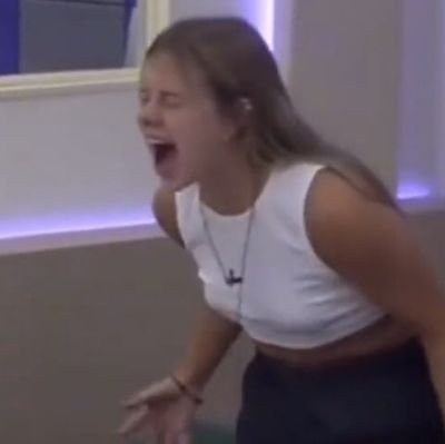 todos los años fumándome este programa del orto para que OTRA VEZ gane un varón INSULSO Y ABURRIDO encima uruguayo