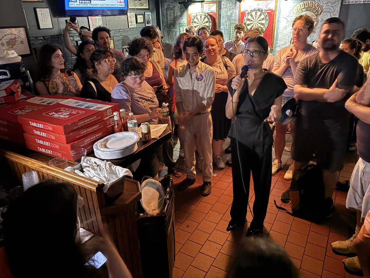 Steve Kastenbaum (@skastenbaum) on Twitter photo Shahana Hanif: “We are going to send ICE packing!” The story coming up on <a href="/CityAndStateNY/">City & State NY</a> stay tuned Shahana Hanif: “We are going to send ICE packing!” The story coming up on <a href="/CityAndStateNY/">City & State NY</a> stay tuned