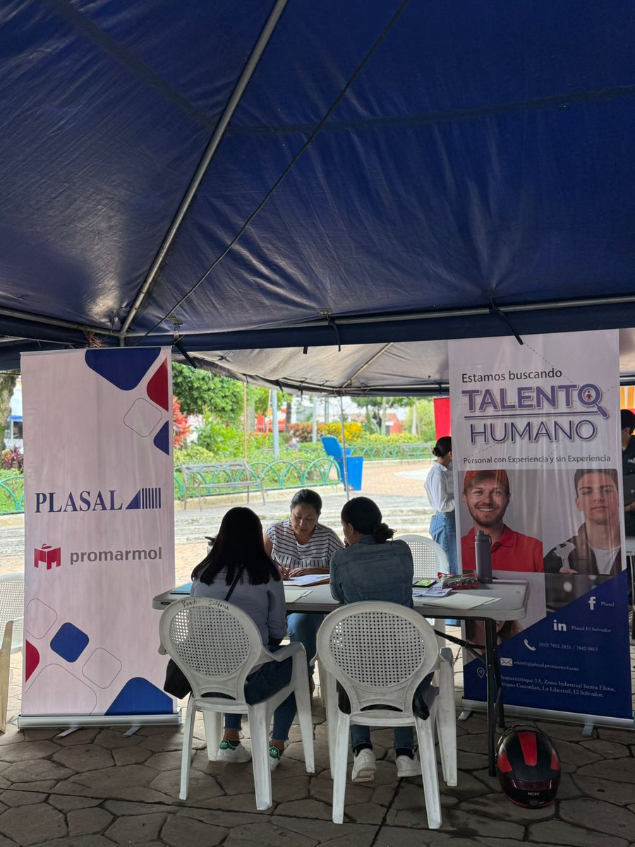 Nuestro equipo de Recursos Humanos estuvo presente en la feria de empleo en Antiguo Cuscatlán, compartiendo oportunidades con quienes desean crecer junto a una empresa comprometida con el talento salvadoreño.
#Plasal #Talentohumanoplasal