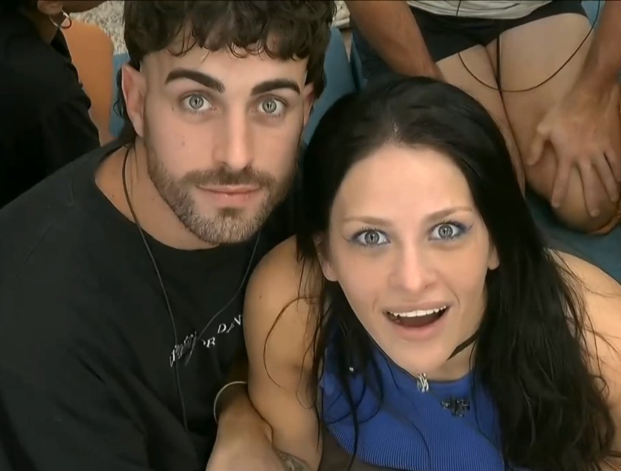 NAZARENO AL 9009🐍🌵 tweet media