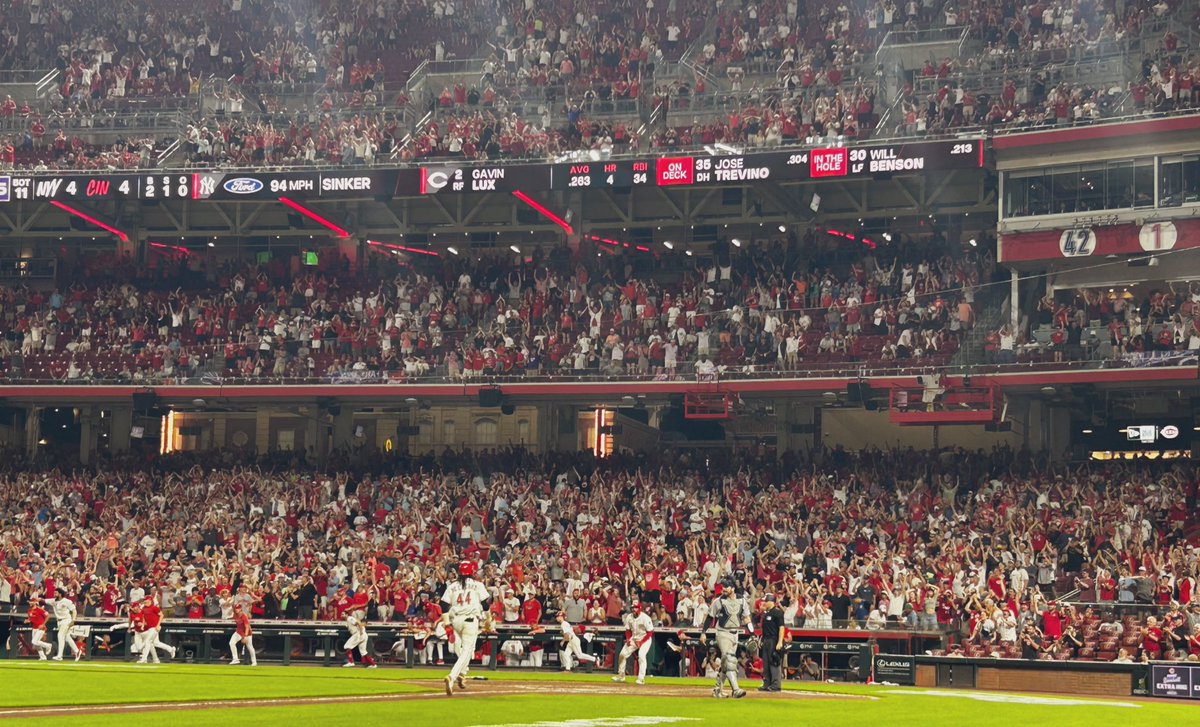 Wild Tuesday night in Cincy. Reds win.