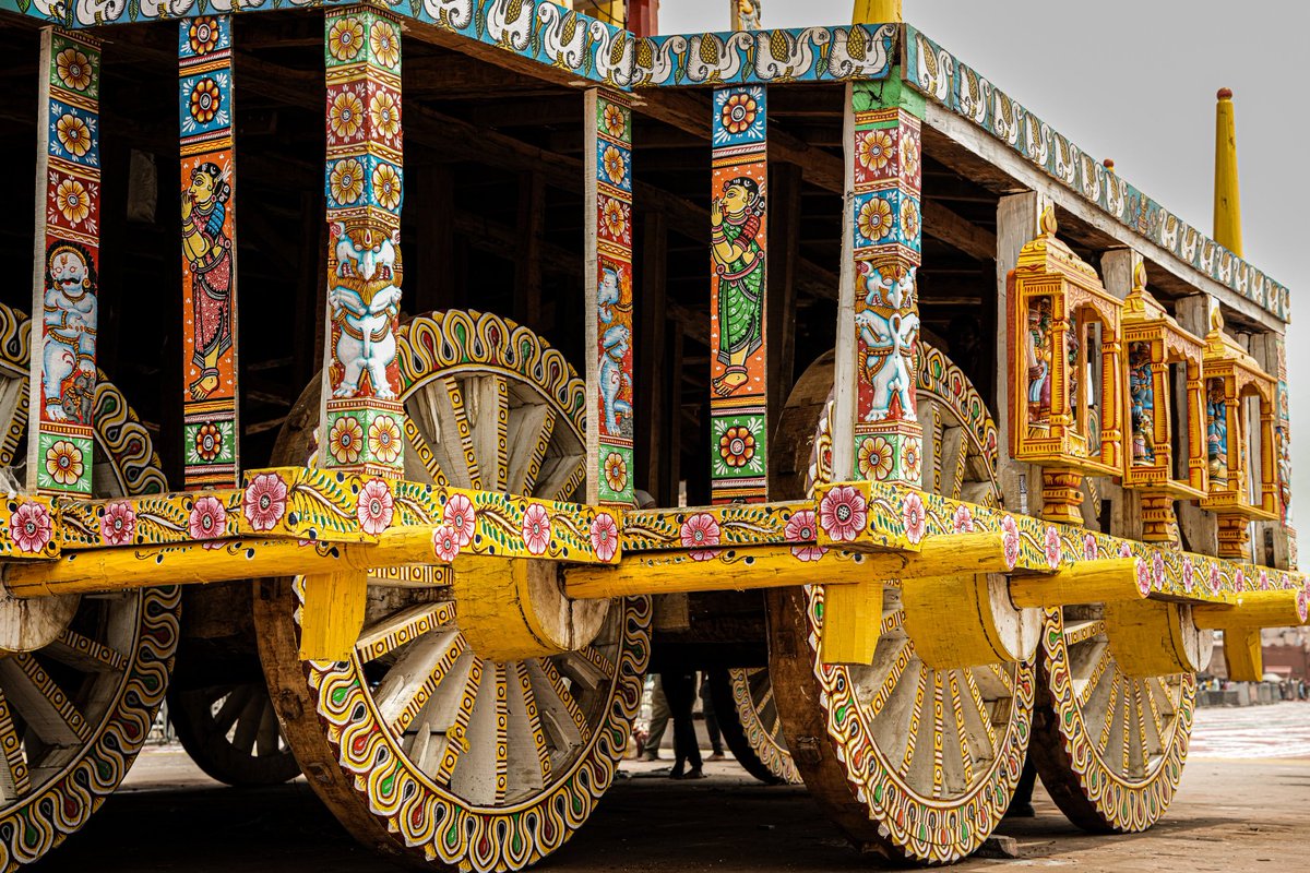 Another 2 days to go when Mahaprabhu Shri Jagannath will start His epic journey with His Siblings to Shri Gundicha Temple ( Sacred Birthplace of the Deities) in Puri. The Chariots are fast getting ready...

#RathaJatra2025
#RathaYatra2025
#ShreeJagannathaDhaam