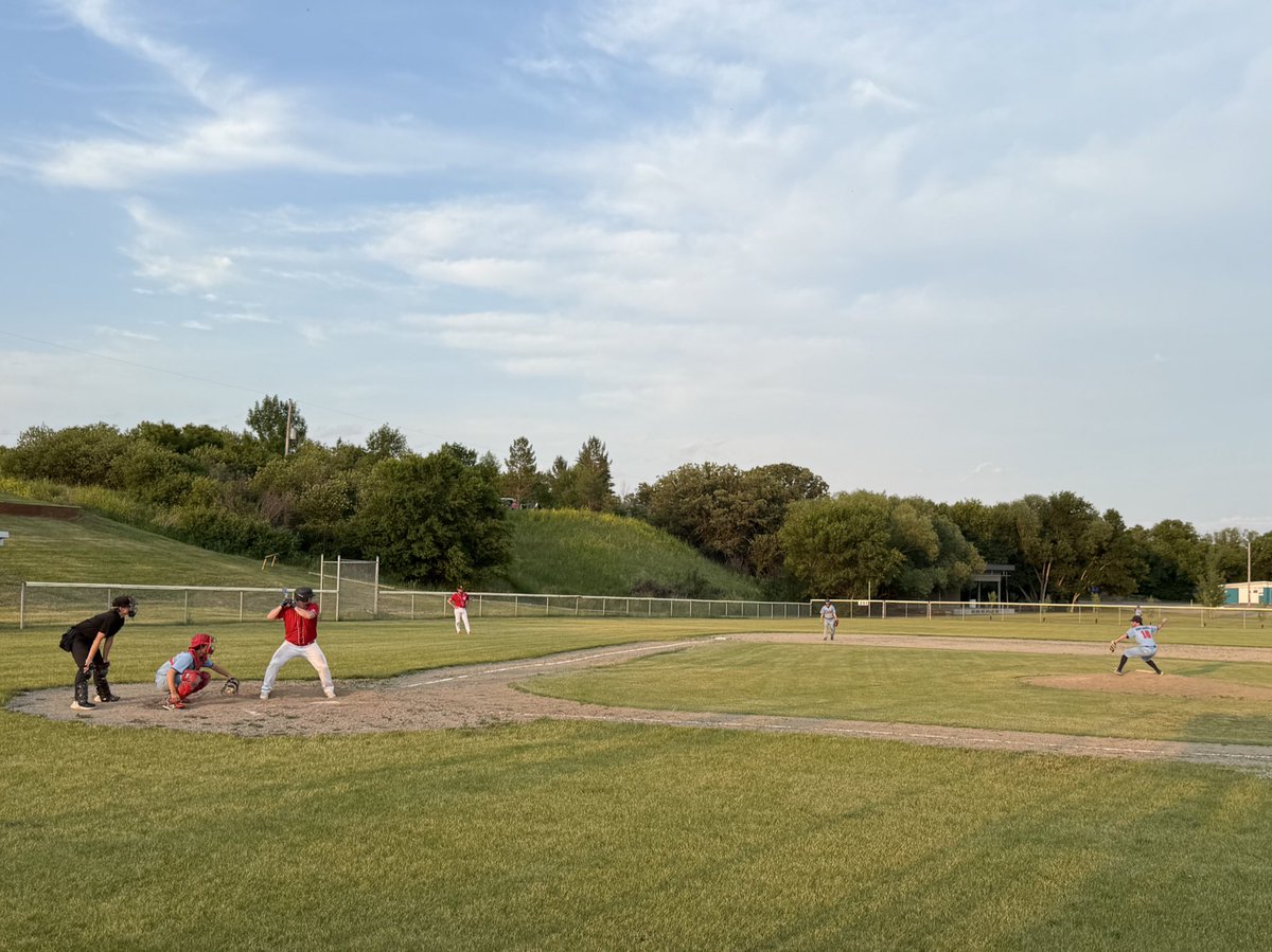 Wolves fall 6-4 in a back-and-forth battle to Oxbow. #Saskota

Carson goes all 7 on the mound and battled through a good hitting Chiefs lineup. Boys clawed out a lead but couldn’t add on.

Next: Off for the long weekend, back at it July 3rd in Carnduff.