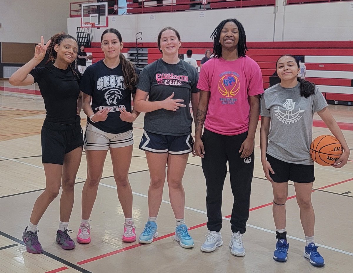 We got Better today! <a href="/BourrageDivine/">Divine Bourrage</a> <a href="/nakeylaawilkins/">keyla</a> <a href="/Camillav0/">Camilla Velasquez</a>