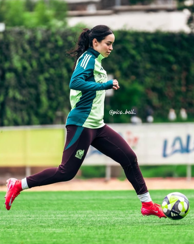 La 10 del América Femenil🇲🇽❤️🦅