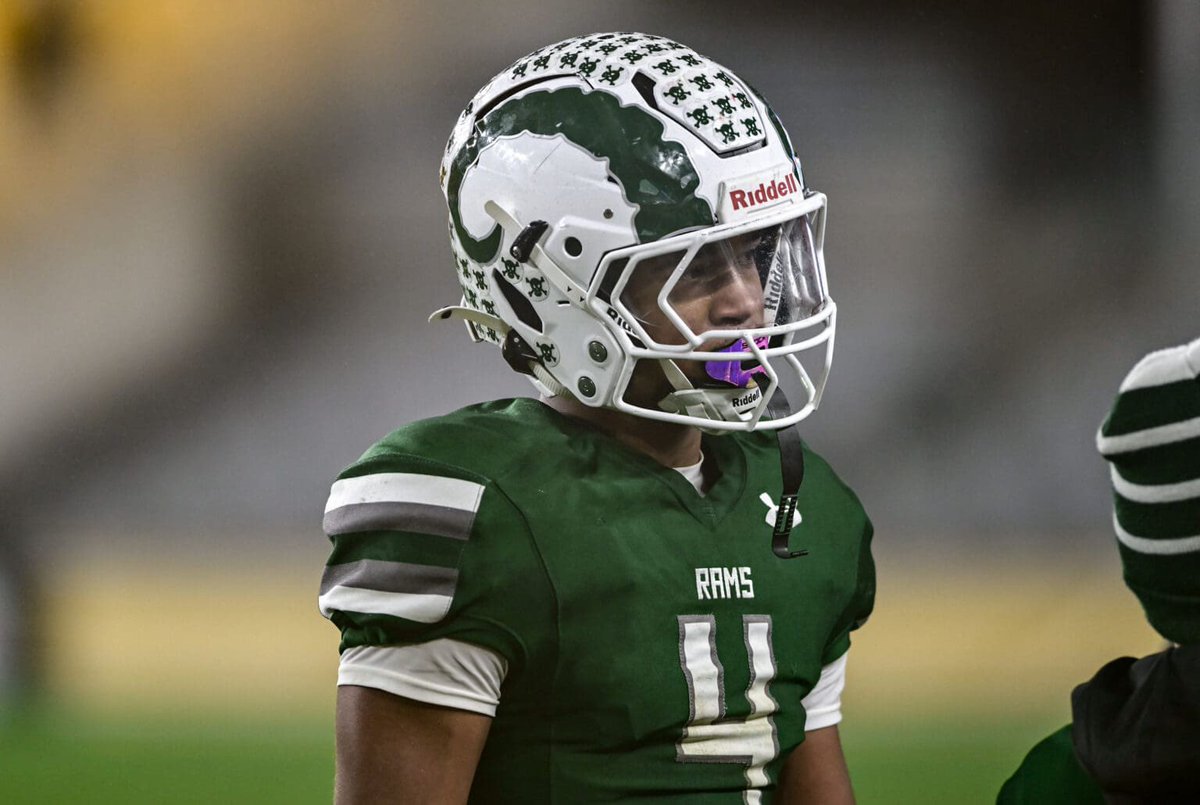WPIAL DB Lawrence ‘Jay’ Timmons Flips Commitment to Continue Legacy

pittsburghsportsnow.com/2025/06/24/wpi… via <a href="/PghSportsNow/">Pittsburgh Sports Now</a> <a href="/Coach_LeDonne/">Dr Jon LeDonne</a>