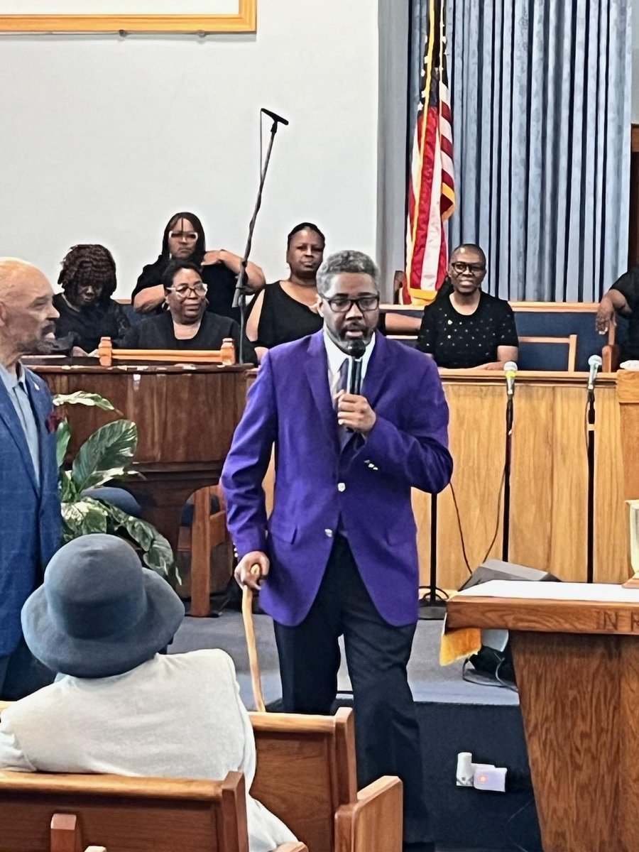 The Brothers of Sigma Omega Chapter, Omega Psi Phi Fraternity, Inc. thank Pilgrim Baptist Church of South Chicago and Pastor Corwin D. Lansenby Sr. for hosting our quarterly church visit.

A powerful word from 1 Samuel 4:6 — “Heard Before Seen” — reminded us our presence is first