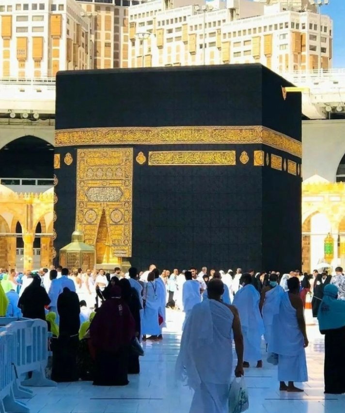 اے مہربان اللّٰہ!
ہم پہ اپنے کرم اپنے فضل کی بارش برسا اور ہمیں بے بسی سے نکال ،،،،