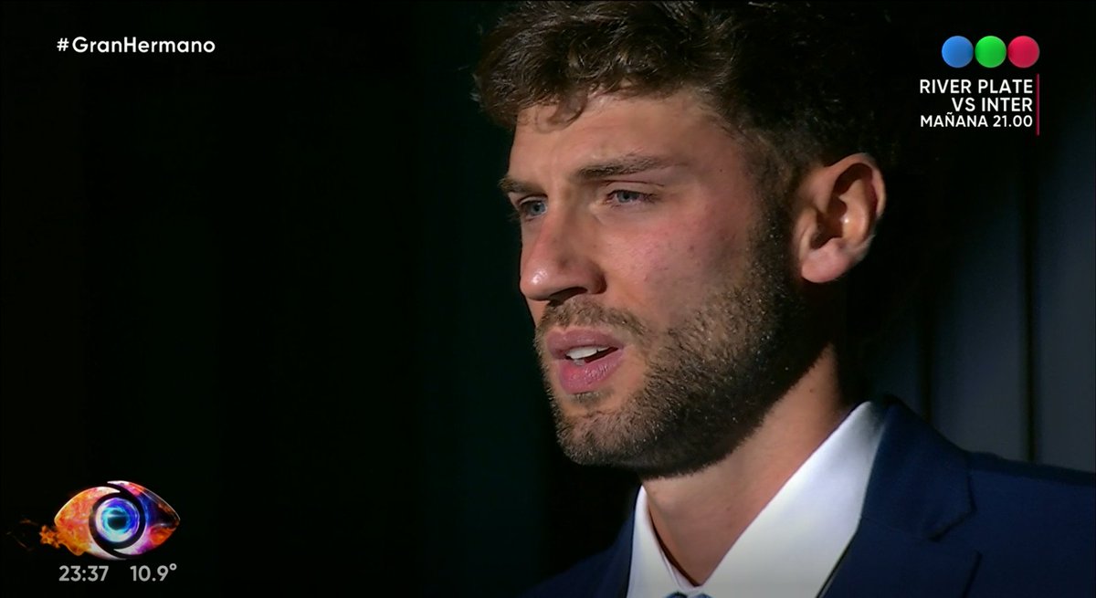 TATO apaga las luces de #GranHermano como el campeón de la edición.