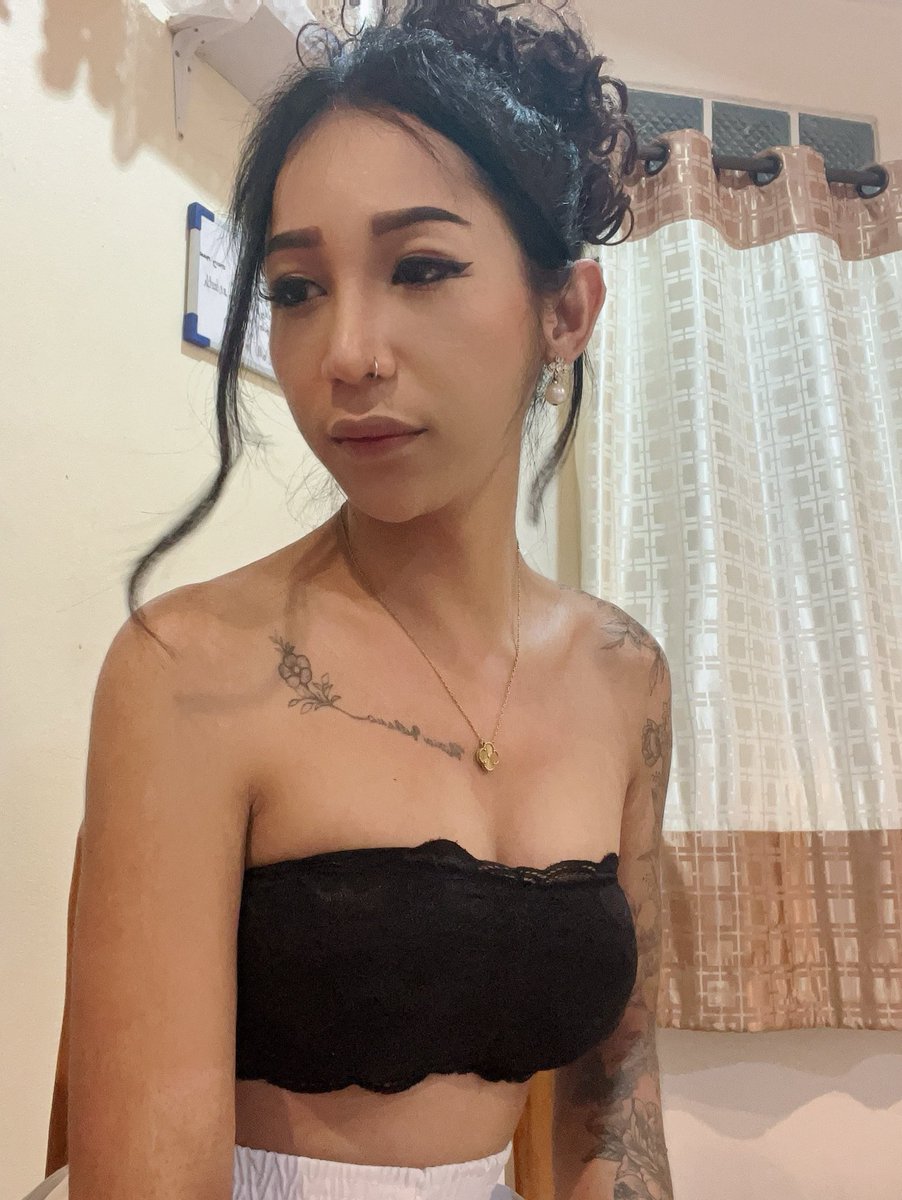 ห้องเรามีแอร์นะ
สนใจทักไลน์line.me/ti/p/xiVXQp3z7k
หรือโทร 0923759819
เป็นกันเองค่ะ สอบถามได้ 
#สาวสองรับงาน
#สาวสองรับงานเชียงราย
#เชียงรายนัดเยด
#นัดเยด
#นวดนอกสถานที่เชียงราย
#ในเมืองเชียงราย
#รับงานสาวสองเชียงราย
#รับงานเชียงรายในเมือง
#นวดนาบเชียงราย