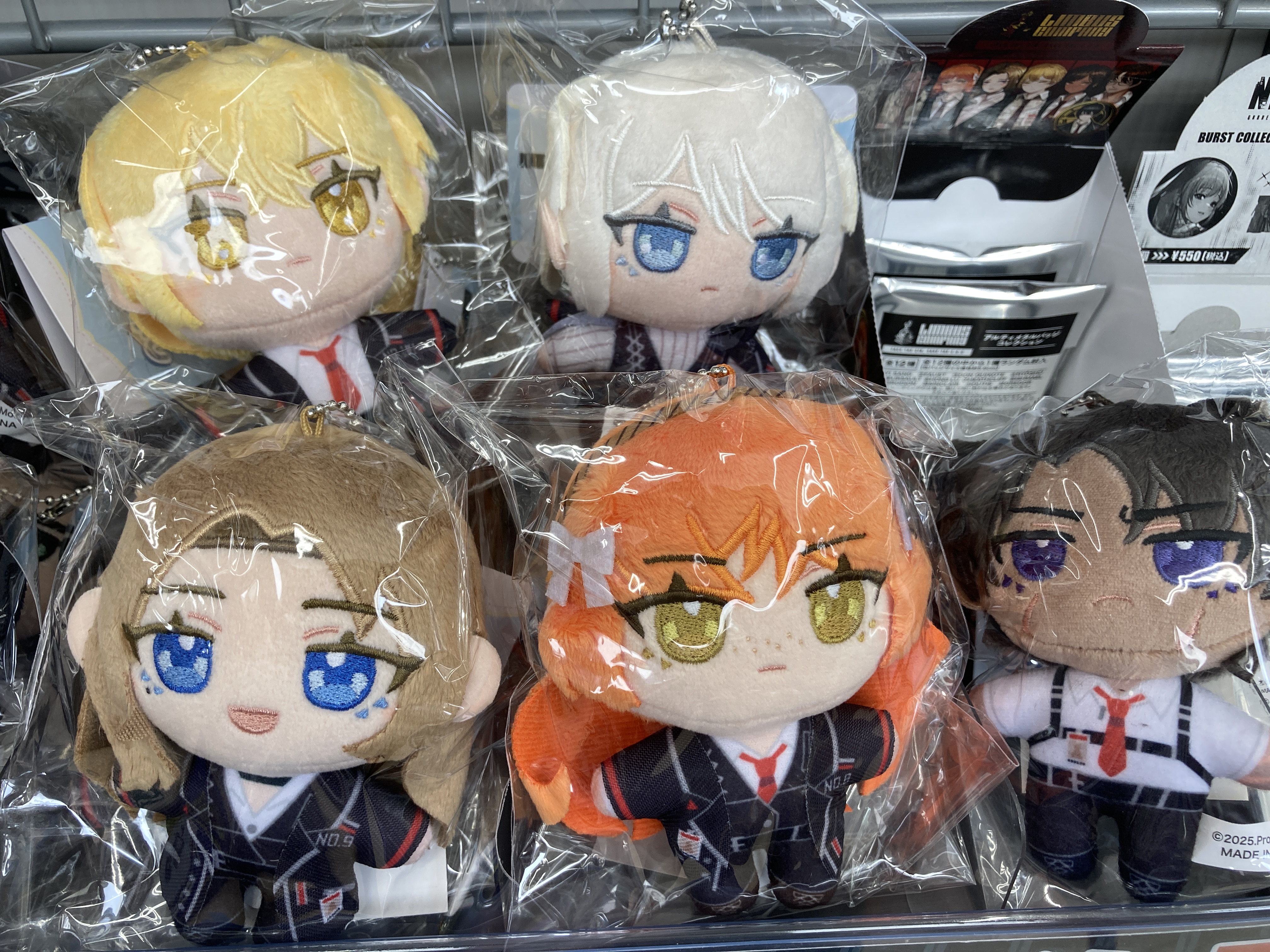 140サイズ　アニメグッズ　まとめ売り　大量　ノンジャンル　ぬいぐるみ 在庫処分 アニメグッズ まとめ売り 約300点 大量 約13kg 140サイズ