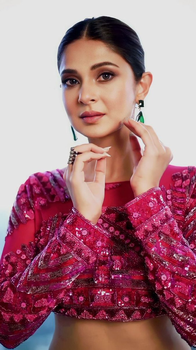 Jenniferstannn's tweet photo. #JenniferWinget https://t.co/AC9jE1XQ7y