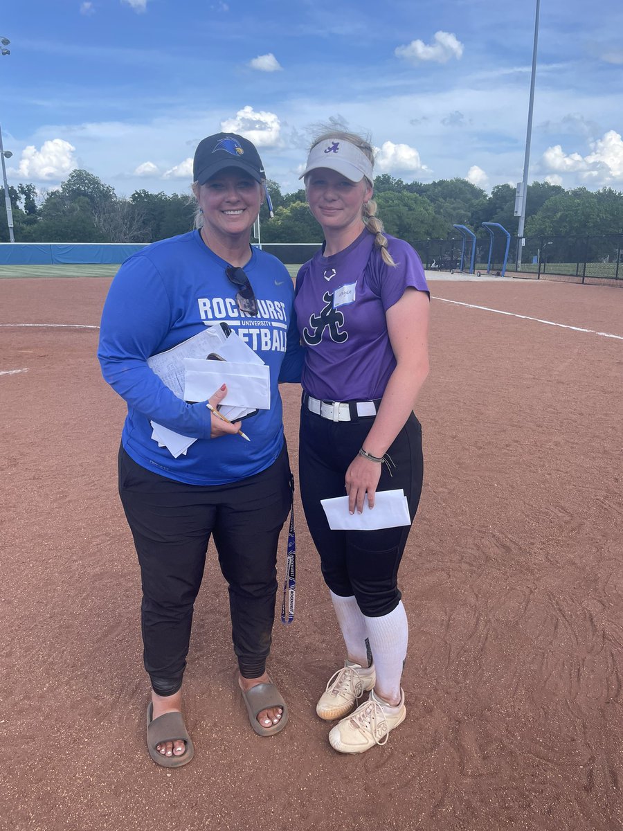 Thank you <a href="/RockUSoftball/">Rockhurst Softball</a> for your amazing Summer Prospect camp! I had a great time learning and showing skills. Go Hawks! 
<a href="/AcesFPMidMO/">Aces Fastpitch (Mid-MO)</a> <a href="/tbartlett76/">Taylor Bartlett</a> @suciemuenz <a href="/mayagallagher5/">Maya Gallagher</a>
