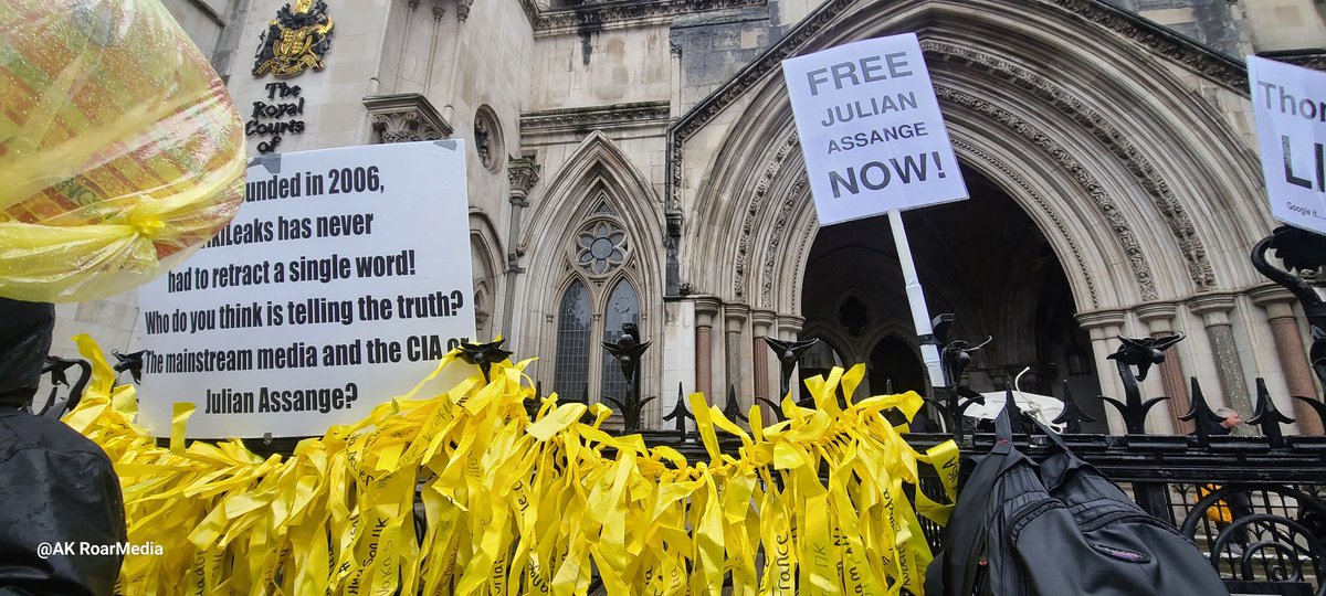 Seattle4Assange tweet media