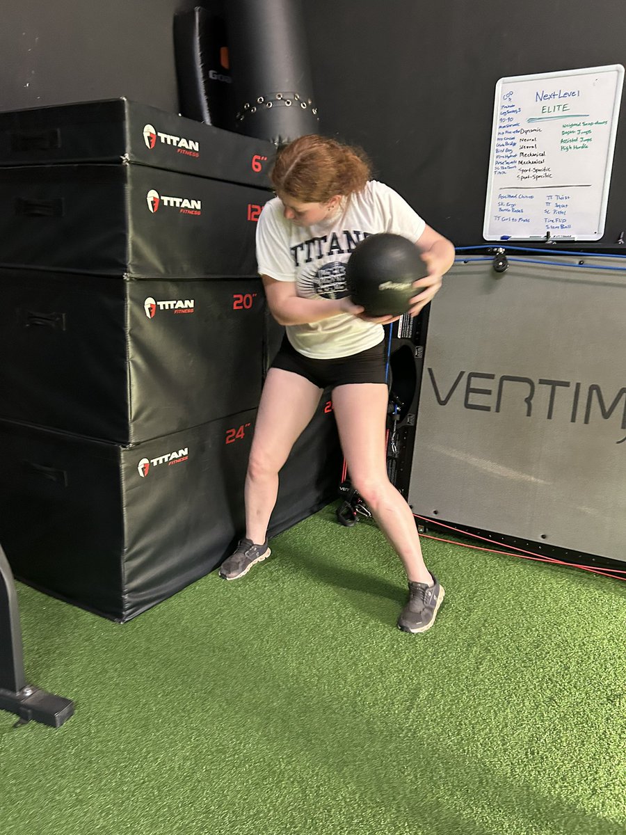 Foundations850's tweet image. You Can’t Shoot A Cannon From A Canoe! And You Don’t Develop D-1 Power on Accident!
#foundations850 #athleticperformancetraining #speedtraining #destinfl