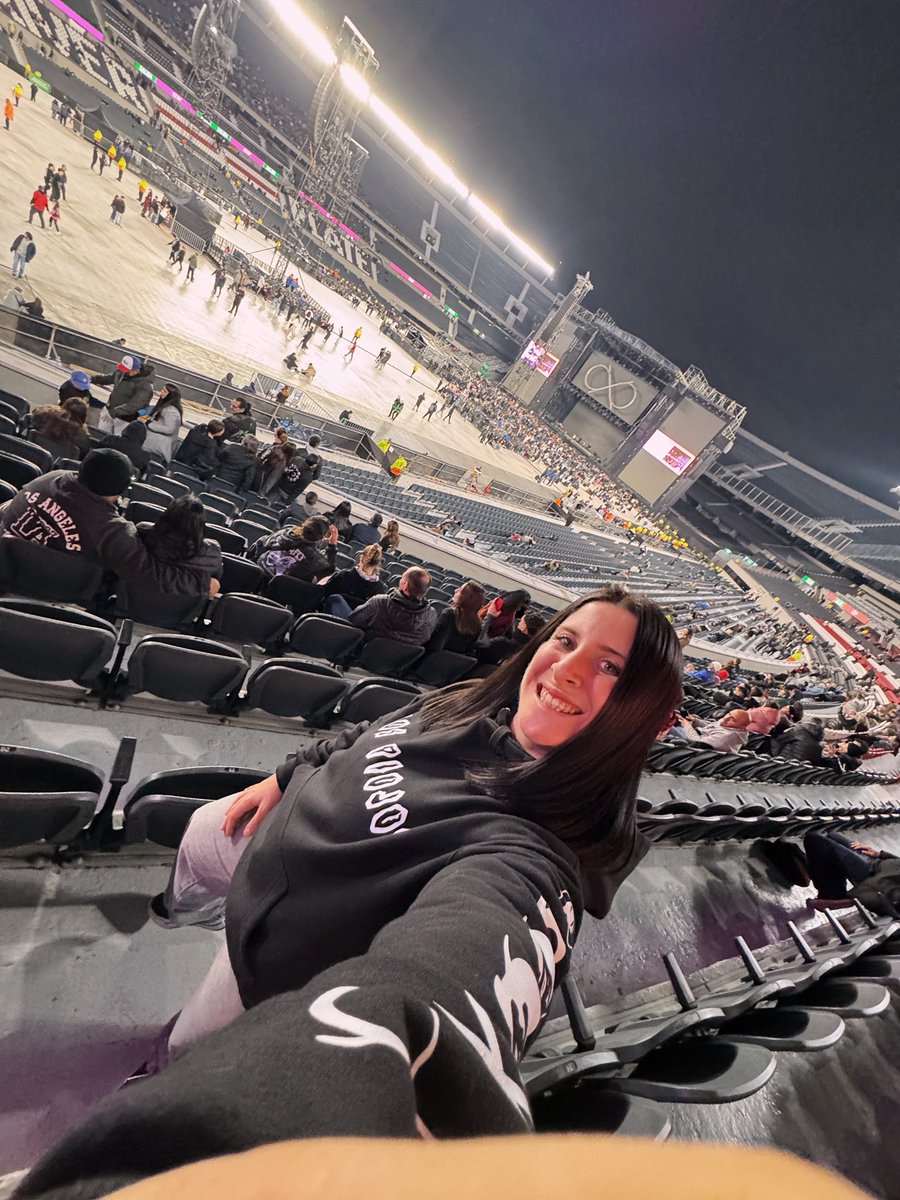 𝒜ℊ𝓊𝓈🌸 (@aguslabella) on Twitter photo 