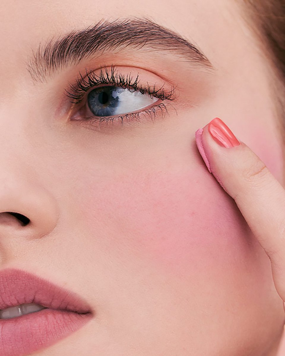 POT ROUGE VELVET MATTE ในเฉดสี Peony🌸 ให้มู้ดผิวเฮลตี้แมตต์ เกลี่ยง่าย บางเบา ไม่เป็นคราบ และติดทนถึง 8 ชั่วโมง ช้อปเลย คลิก s.lazada.co.th/a.0UGpW?utm_so… 

(1,900 บาท)

#มูสบลัชแมตต์นุ่ม #PotRougeVelvetMatte
#BobbiBrownThailand