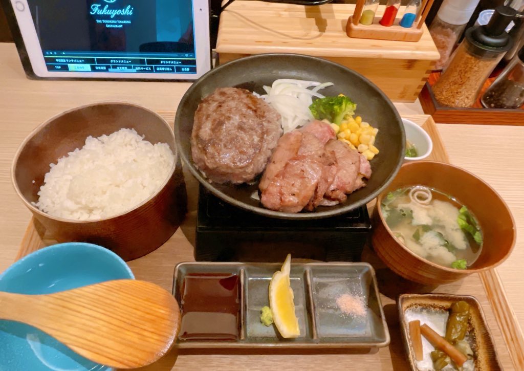 sky_hima26's tweet image. -ˏˋ平日ᴸᵘᴺᑦᴴ 🍽𓈒𓂂𓏸

『#とろけるハンバーグ福よし 浅草蔵前店』ｻﾝで
数量限定の和牛ハンバーグと白タンステーキ𝕤𝕖𝕥
いただきました♪¨̮
白タンは1本から5%しかとれない極上部位
なんだって！柔らか⋯旨味すご⋯⟡.*

おひつご飯もうれしい♡ᴵ ᴸᵒᵛᵉ 🍚⋆*
〆はガーリックライス🧄ˎˊ-