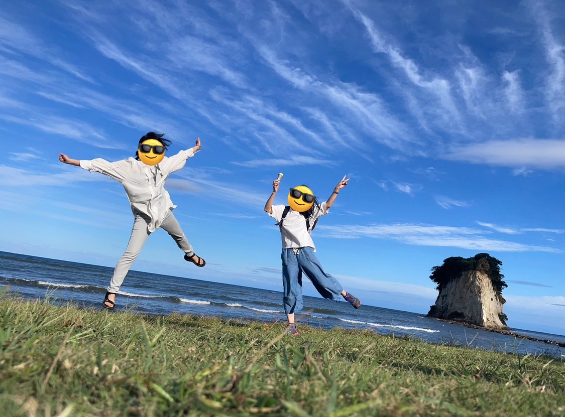 Whatreally83's tweet photo. さいはてのキャバレーにて。
奥能登国際芸術祭がまた開催される日を願ってる https://t.co/bJN3adVpBf