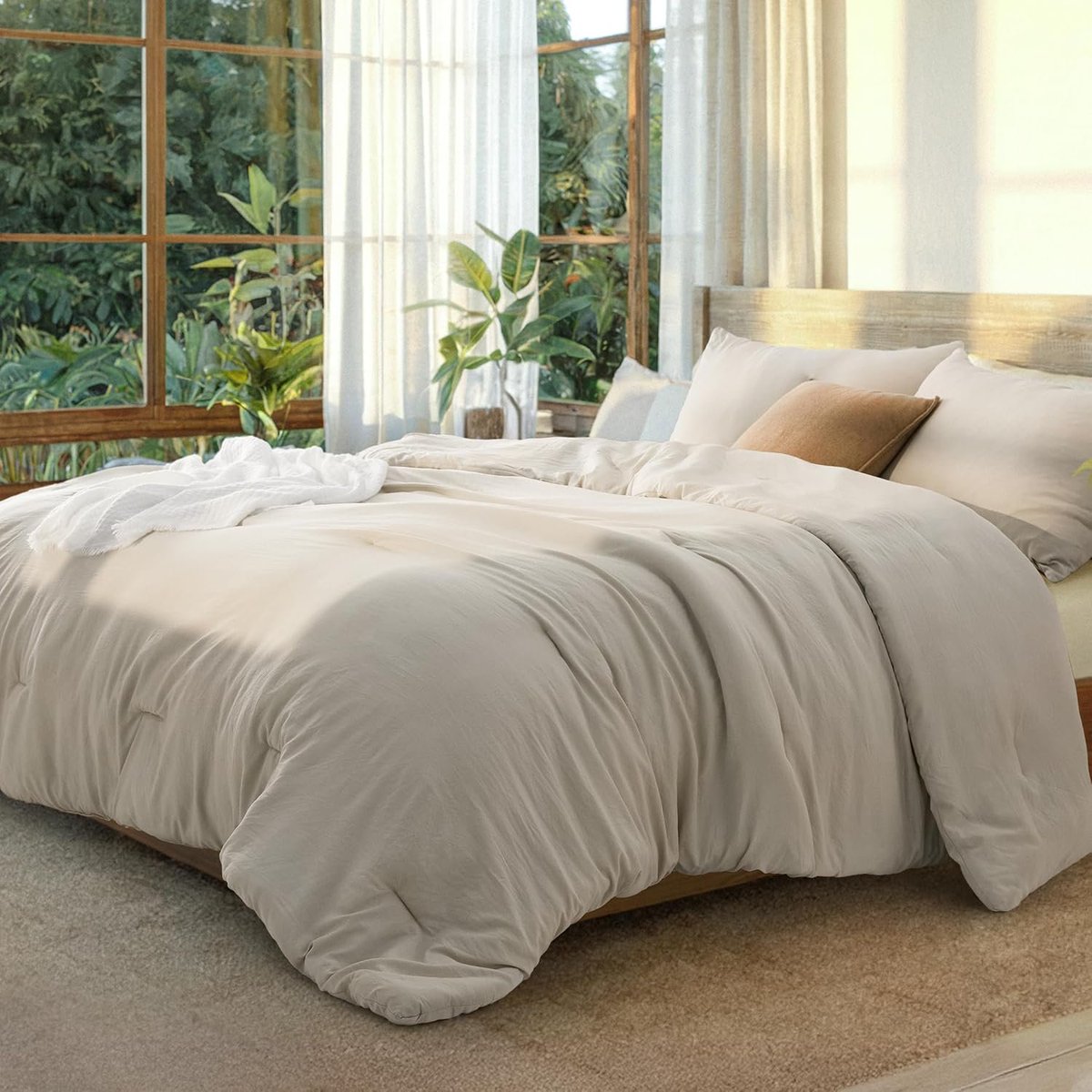 SRTrendsDeals's tweet image. Bedsure King Size Comforter Set, Beige Soft Prewashed Bedding for All Seasons, at $35.99

sovrn.co/niaaq32

#Bedding #Prewashed #Comforter