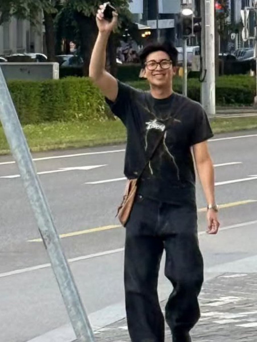 แฟนจ๋ามาก แง้ะ