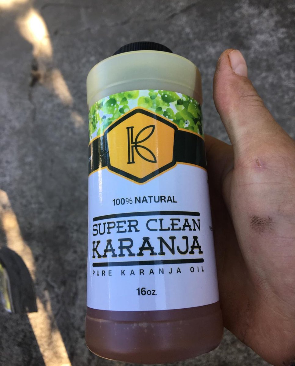 moonvalley420's tweet image. Got a sample of some #karanja #oil today. Never used it in oil form only the resin cake form. Love it in my #composttea. #cannabis ommunity #420 #710 #707 #weed #grownoma #sonomacounty #cammj #medicalmarijuana #noonprop64 #noonprop64