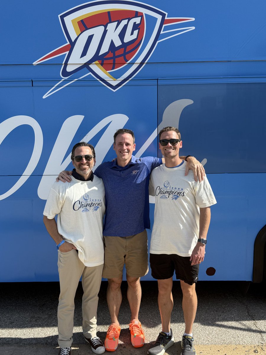 mikebeckhamsm's tweet image. Took part in a local parade today
We should do this again next year @okcthunder