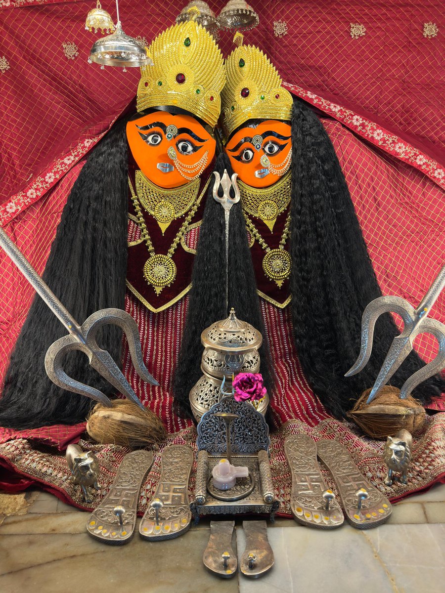 ChotilaTemple's tweet photo. આજના દર્શન 🚩 
જેઠ અમાસ. બુધવાર.
તા. 25/06/2025.
જય માતાજી 🙏🏻 https://t.co/M3KxBBgFN8