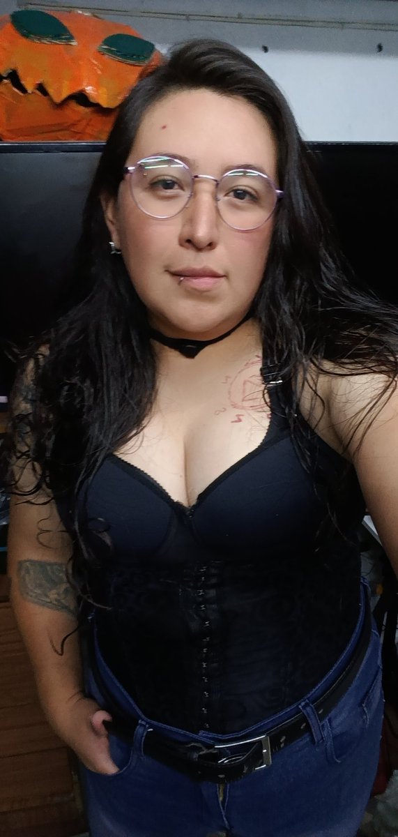 Ariael ♥️🏳️‍⚧️ fansly 50% link prof./ ph 🖤🧡 tweet media