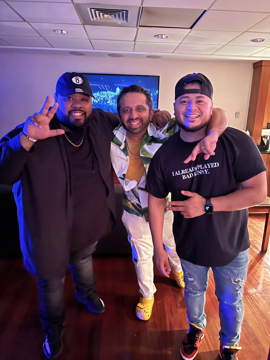 djpupdawg's tweet photo. Rest easy my friend! 
Loved rockin’ with you, Fingaz. 
You brought so much life to every room, every show, every moment. Gonna miss your energy, your smile, and the way you always showed love. Rest easy, little bro. 💔🕊️🤍 https://t.co/OciPZEOJn3