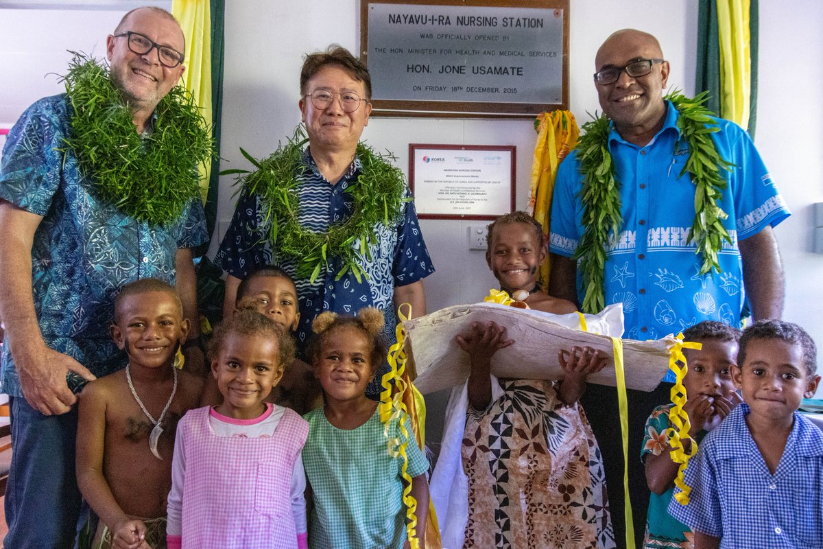 UNICEFPacific's tweet image. Over 30,000 people including 9,100 children in Ra Province 🇫🇯 will now benefit from upgraded WASH services in 9 healthcare facilities.
Funded by the Government of Korea & led by @UNICEF, this project ensures safe water, sanitation & handwashing stations in healthcare facilities.