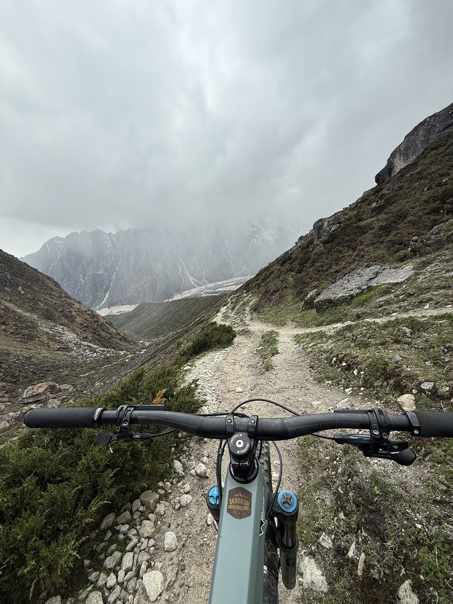 NepalOms's tweet photo. #manaslu trail https://t.co/DTqZByp9JK