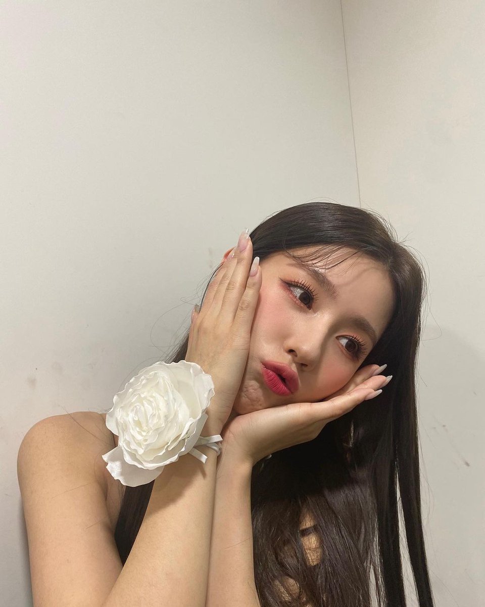 𝚌ute baby ready para el #𝓅r𝕚də𓂀·mo͞n𝕥h⁩ 🏳‍🌈♡ porque siendo una total aliada de mis reales, es algo que debo de mostrarles  because #𝖉𝕚vin𝕚təʼs𓋜辟𝐛a͞c𝚔⁩ ꉂ(ˊᗜˋ*) y claro que quedé flechada  con cada una de ellas, las amo!

𝚟ogu͞e’𝚜 𓂋 * #𝑐h𝕝oè !