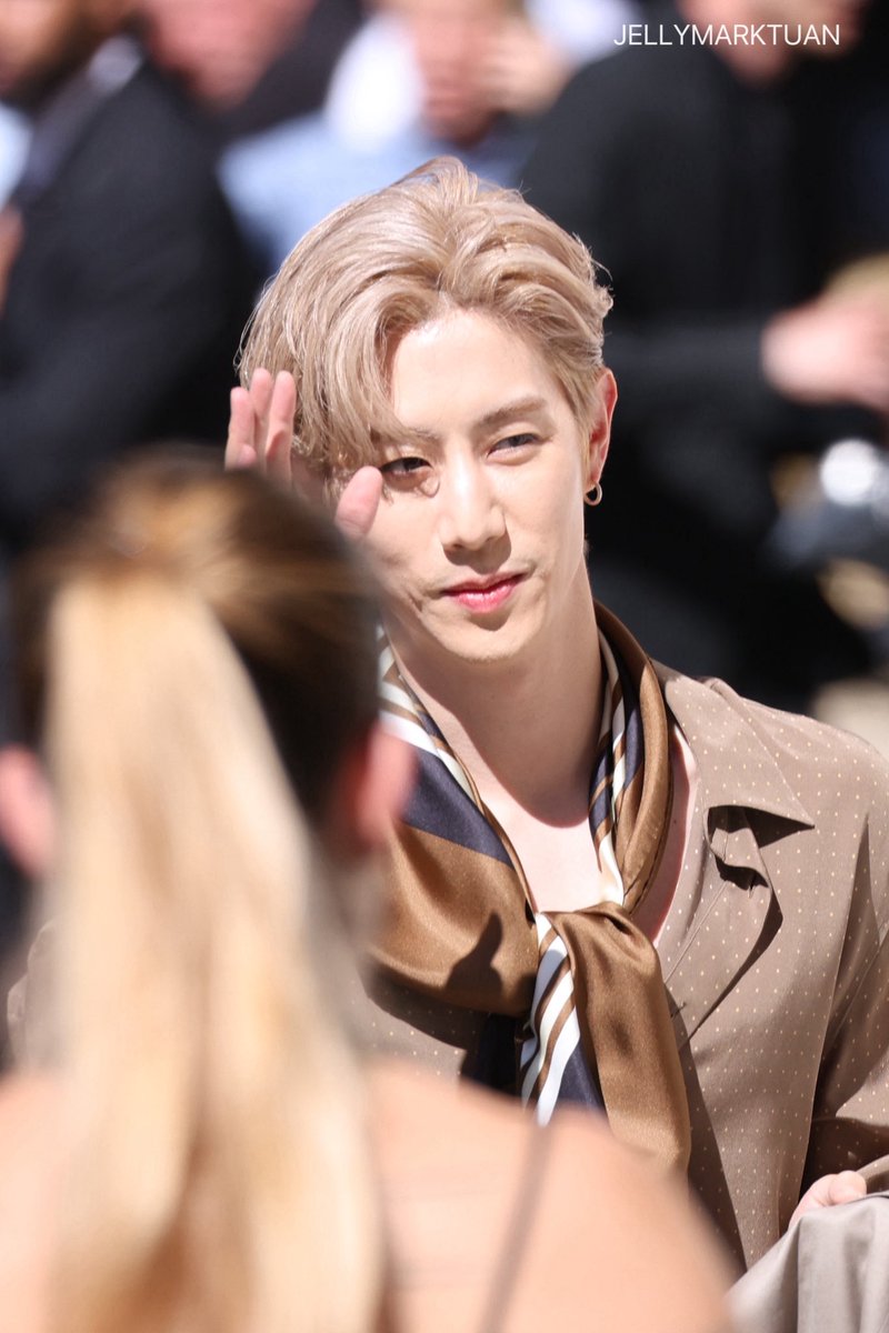 jellymarktuan's tweet photo. 250624 Men’s Summer 26

MARK TUAN AT YSL SS26 PFW
#MarkTuanxYSLSS26 https://t.co/uositU6VLw
