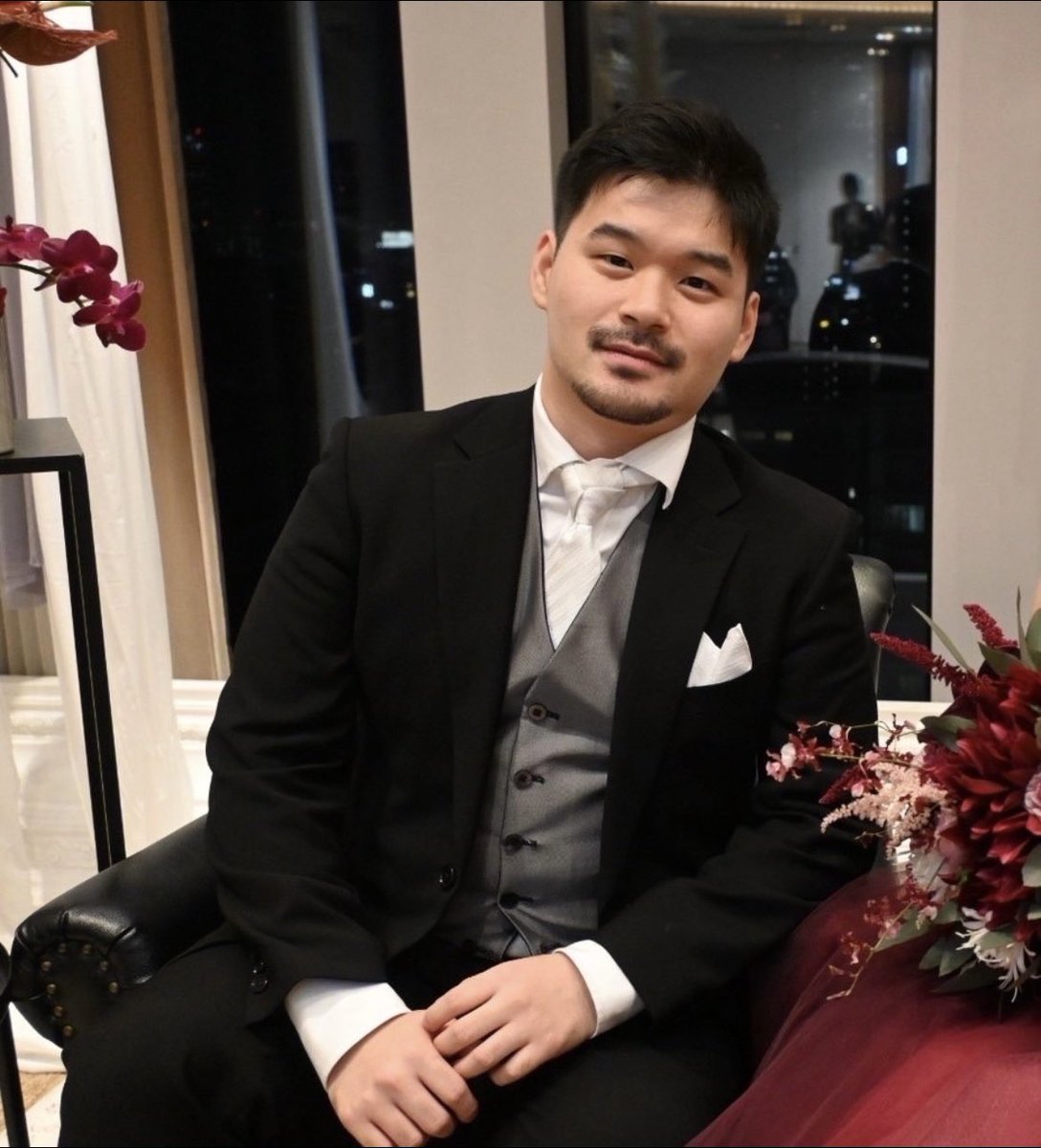 6/25(水)
20:00-Open
良太郎🎂
友記

良太郎32歳になって初出勤！！！
今年はバースデーイベントはやらないのですが本日お店からケーキを準備して皆様と
プチお祝いしたいと思っております✨

お時間ある方是非POPOでおめでとう言ってあげて下さい本人喜ぶと思います😆✨
笑顔でお待ちしております♪