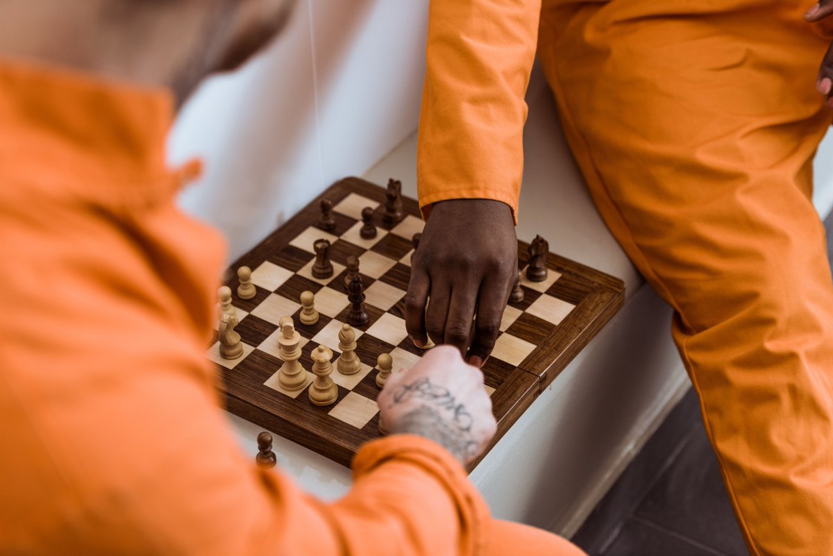 Adralexadrian's tweet image. Chess teaches us valuable life skills — patience, foresight, and problem-solving. ♟️💡 Mastering the game is about practicing, learning from mistakes, and constantly improving! 🧠✨ #ChessJourney #StrategicMindset #ChessLife