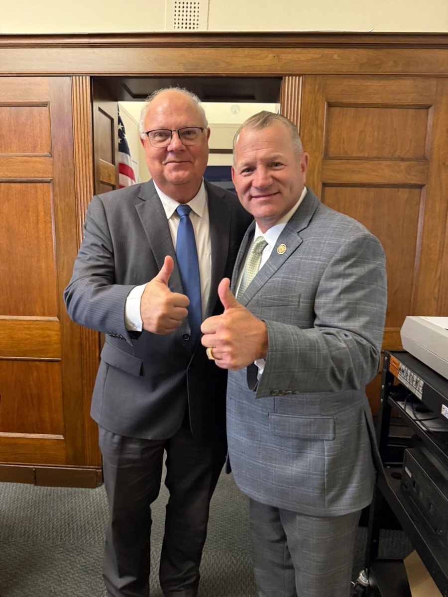 #AfrikanerDelegationUSCongress #WashingtonDC Excellent meeting today at US Congress with Congressman Troy E. Nehls who proudly represents the 22nd Congressional District of Texas in the U.S. House of Representatives. ⁦<a href="/Netwerk24/">Netwerk24</a>⁩ @iol ⁦<a href="/maroelamedia/">Maroela Media</a>⁩