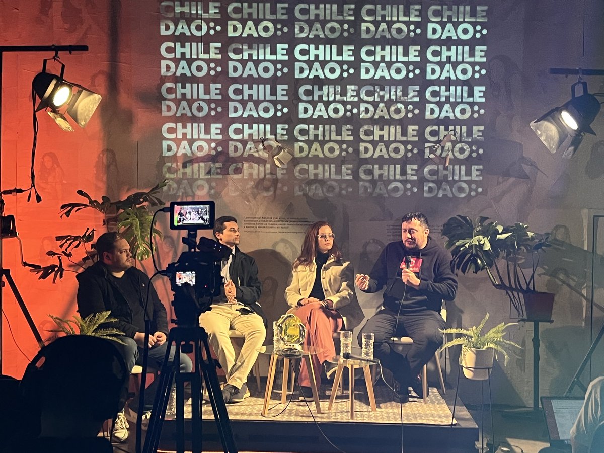 misterexcelw3's tweet image. Had the pleasure of joining web3 ecosystems panel last Sunday at the @IMEChile ! 🚀 With @fabitweb3 and @criptoeli, i represented @Polkadot and shared the amazing experience we're having with @polkadotamerica and @DOTmeetups
Huge thanks to @gon369xyz for the invite, and to…