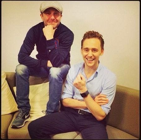 hiddlesrares's tweet image. 