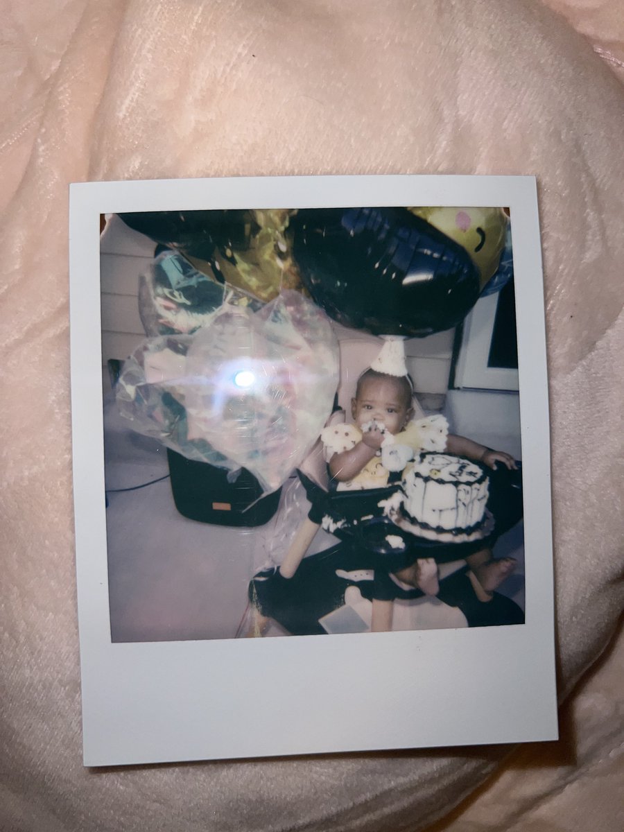 _Curlsfordej's tweet photo. Loml &amp; I ❤️ https://t.co/alhupOeZjJ