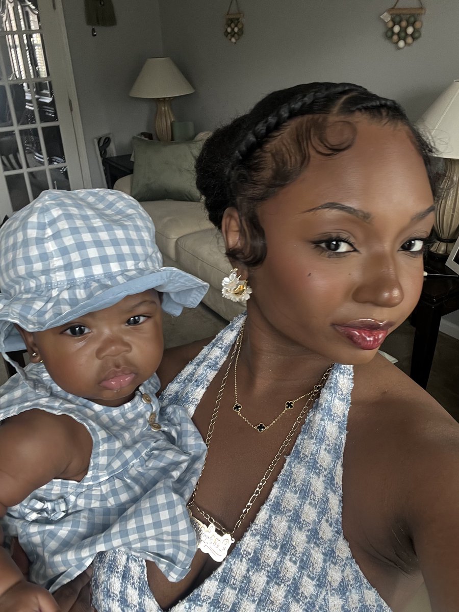 _Curlsfordej's tweet photo. Loml &amp; I ❤️ https://t.co/alhupOeZjJ