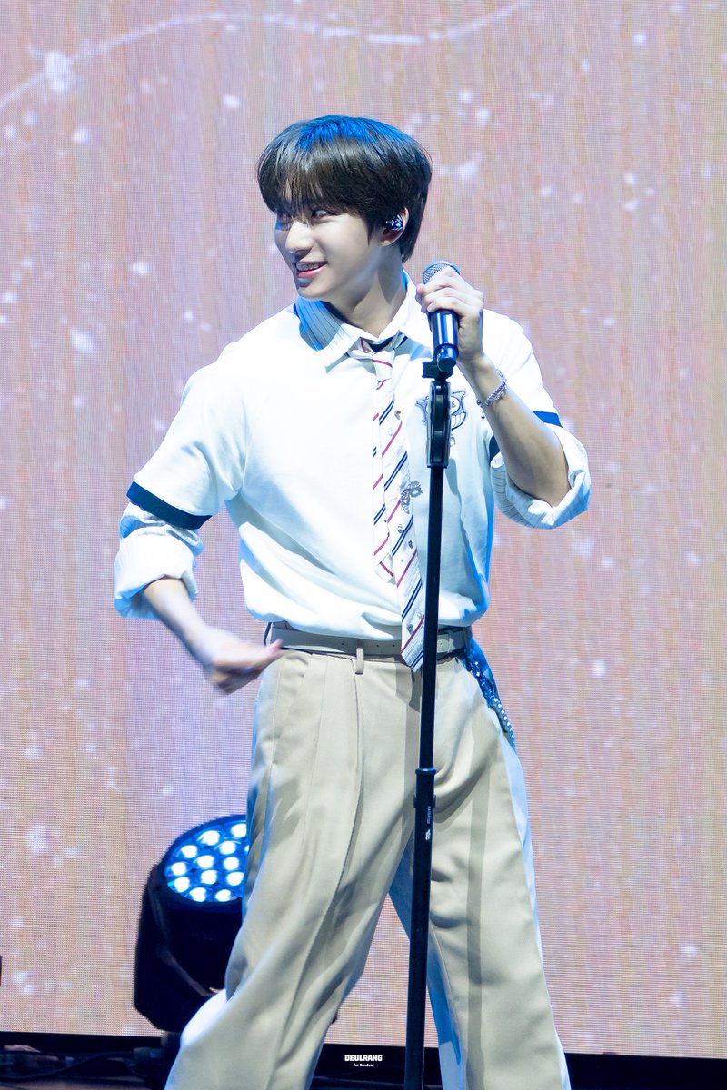 𝘿𝙀𝙐𝙇𝙍𝘼𝙉𝙂 tweet media